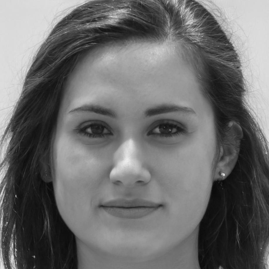 Instructora especialista en inversiones financieras